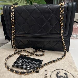 Vintage Chanel Tassel Flap Shoulder/Crossbody Bag with Gold Chain